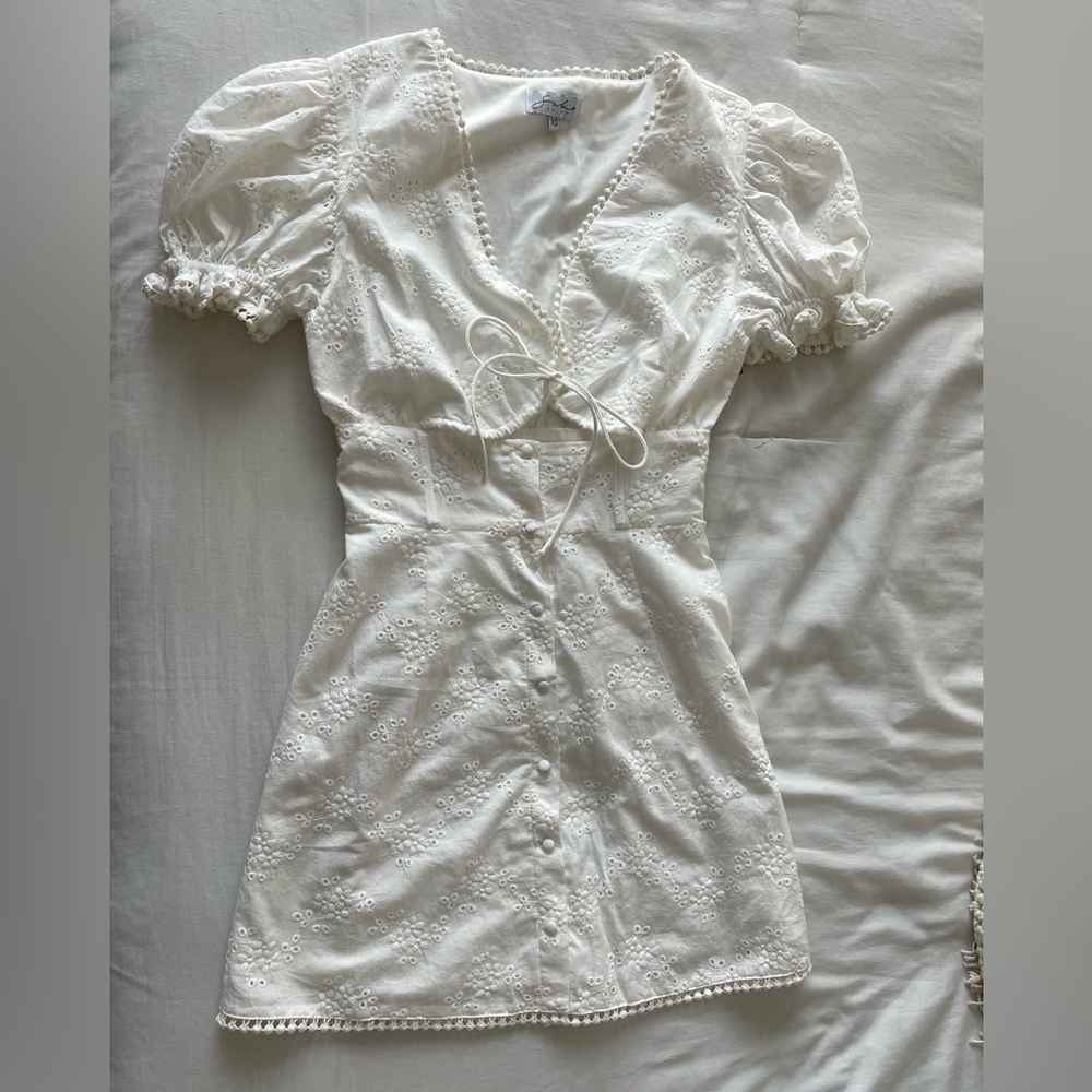 NWOT Sabo Skirt Eyelet Mini Dress